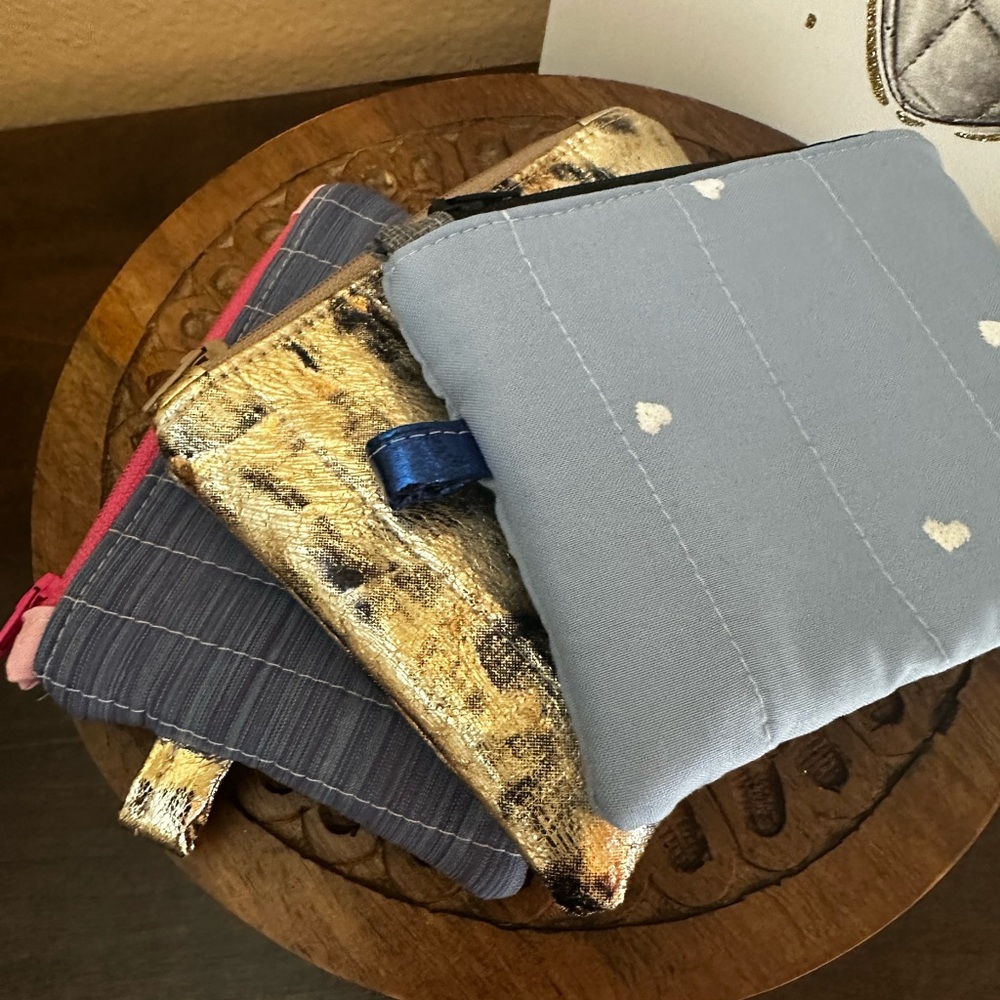 Quilted Coin Pouch Hand Crafted- choose 1 - Picture 2 of 9